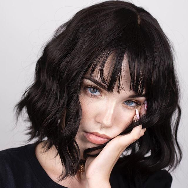 Short Bob Human Hair Body Wavy Wigs with Bangs 12 Inch