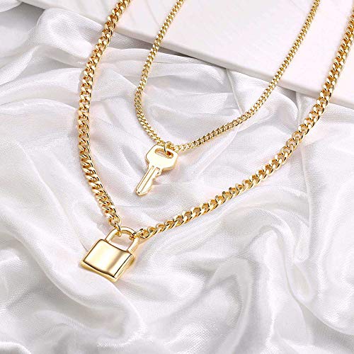 Turandoss Dainty Layering Pearls Necklace