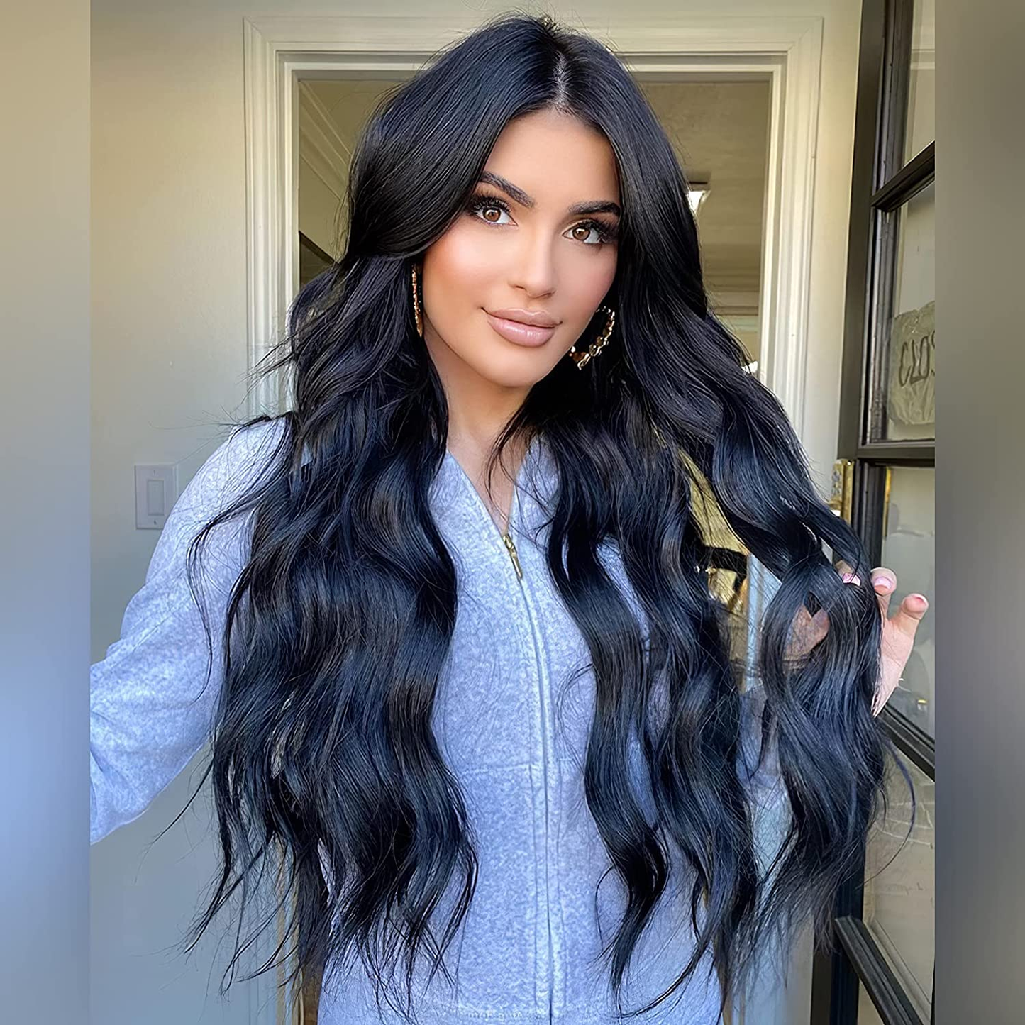 Long Black Wavy Wigs for Women Middle Part Black Curly Wig Heat Resistant Synthetic Wig Natural Looking Wigs for Daily Party Use