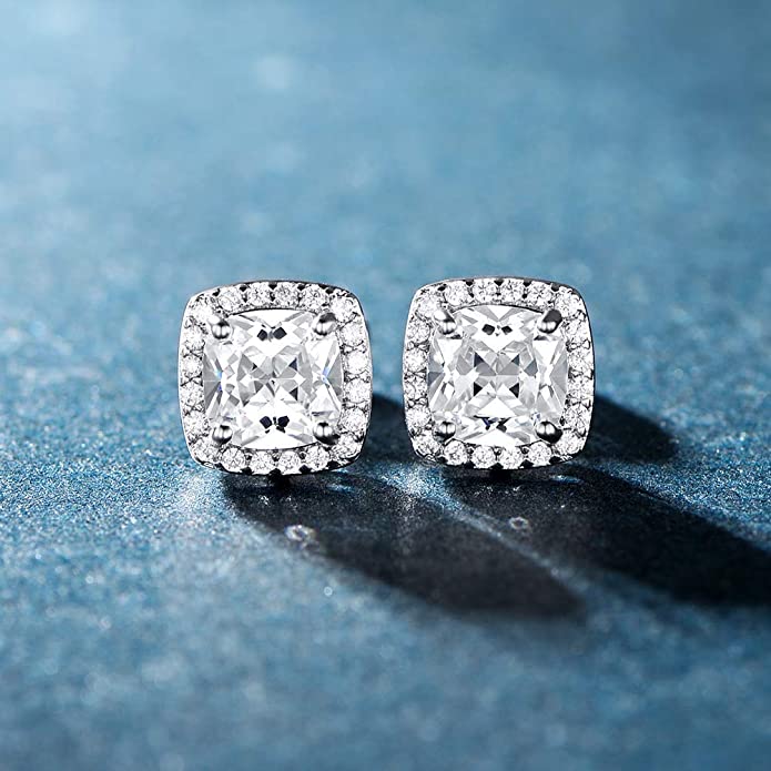 18K White Gold Stud Earrings