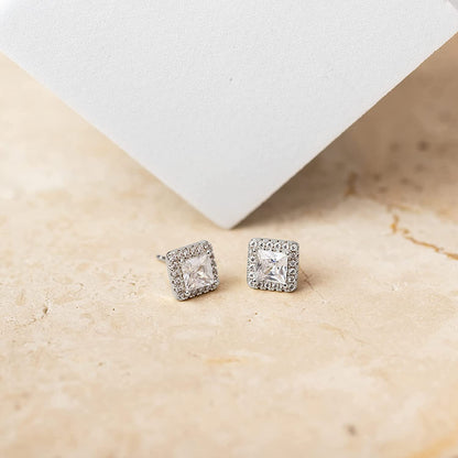 14K Gold Diamond Earring