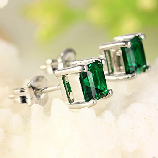 3.00 carats 925 Sterling Silver Emarald Stud Earrings