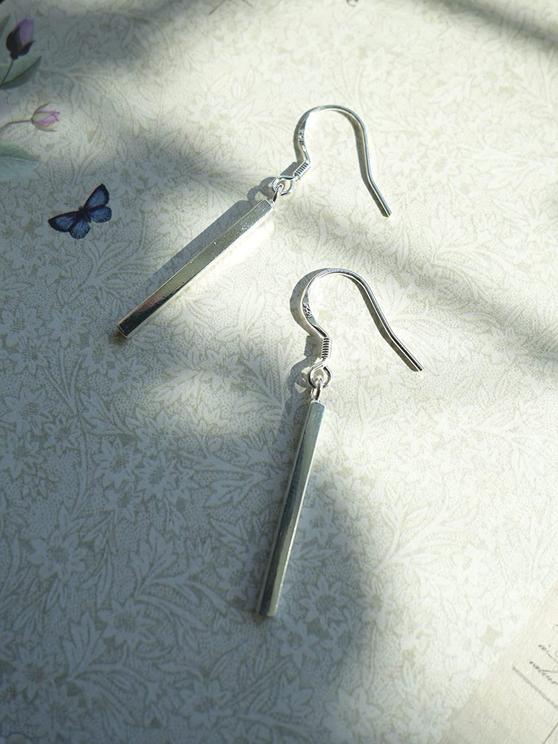 Skinny silver Bars. About 1.80 CM with out hook. Hook Closure with 925 mark stamp. Made of 925 Sterling Silver. Hypoallergenic. Trendy Sterling Silver Earrings. Dainty, Light Weight, Dangling Earring